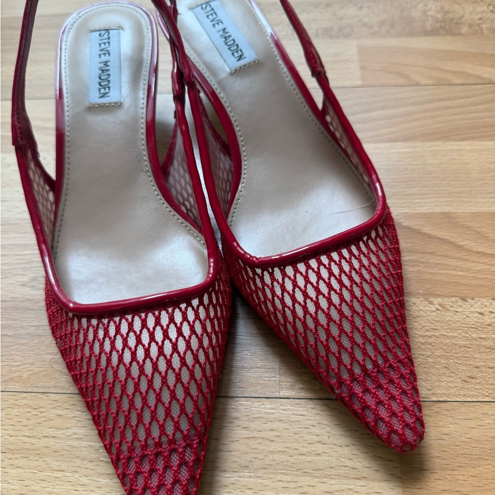 Steve Madden Red Mesh Pointed Slingback Heels fits 7.5 to 8 - Picture 7 of 9